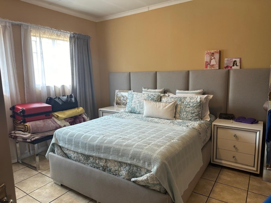 3 Bedroom Property for Sale in Waterval East North West